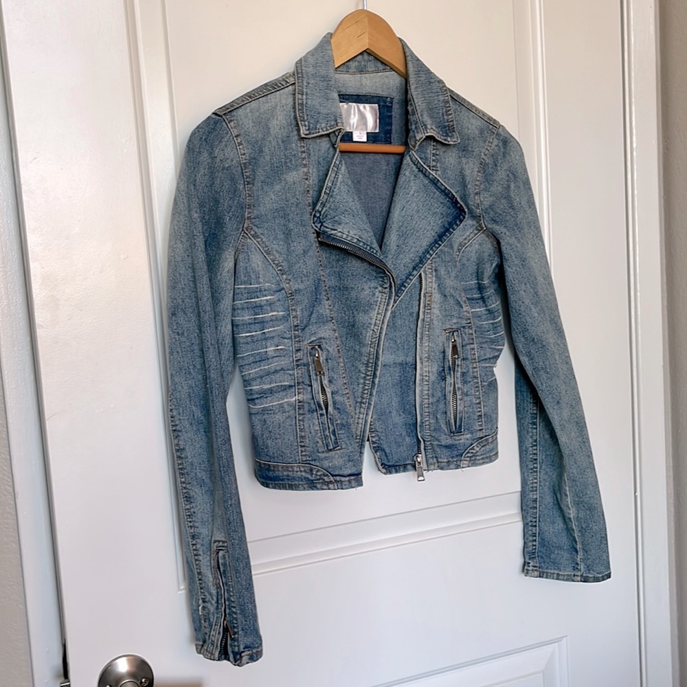 Cropped Denim Jacket